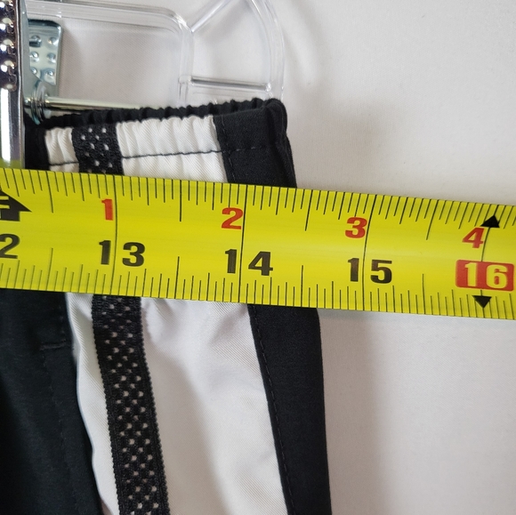 Nike Boys youth black, white truck warm up running jogger/pants size S 4-6 - Picture 12 of 14